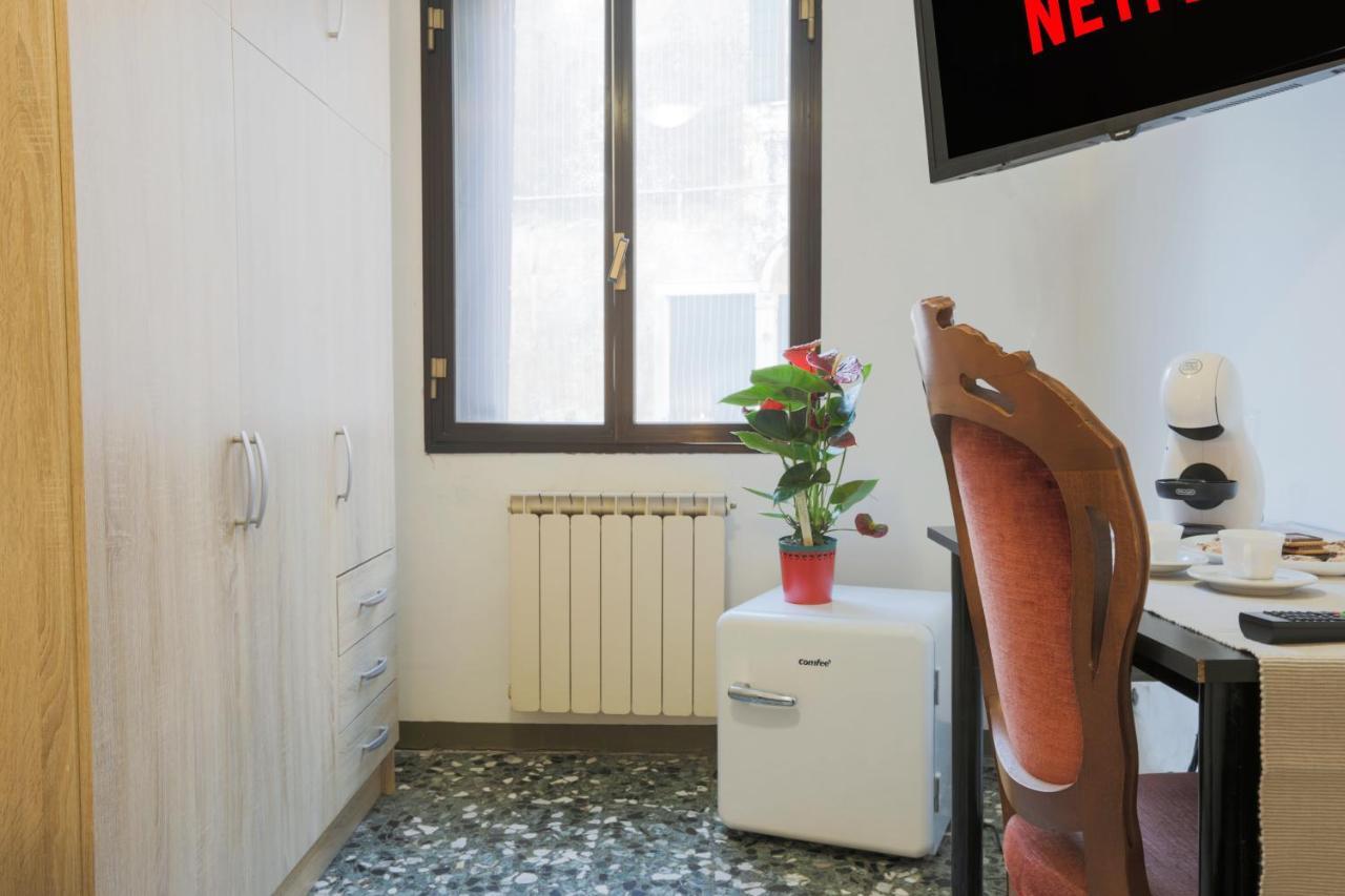 Santa Croce Guest House 베니스 외부 사진