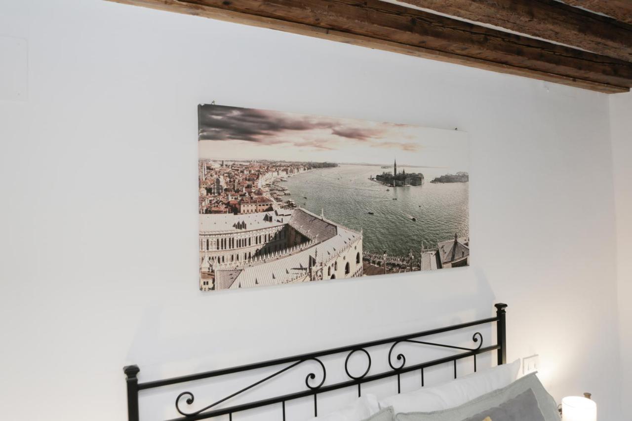 Santa Croce Guest House 베니스 외부 사진