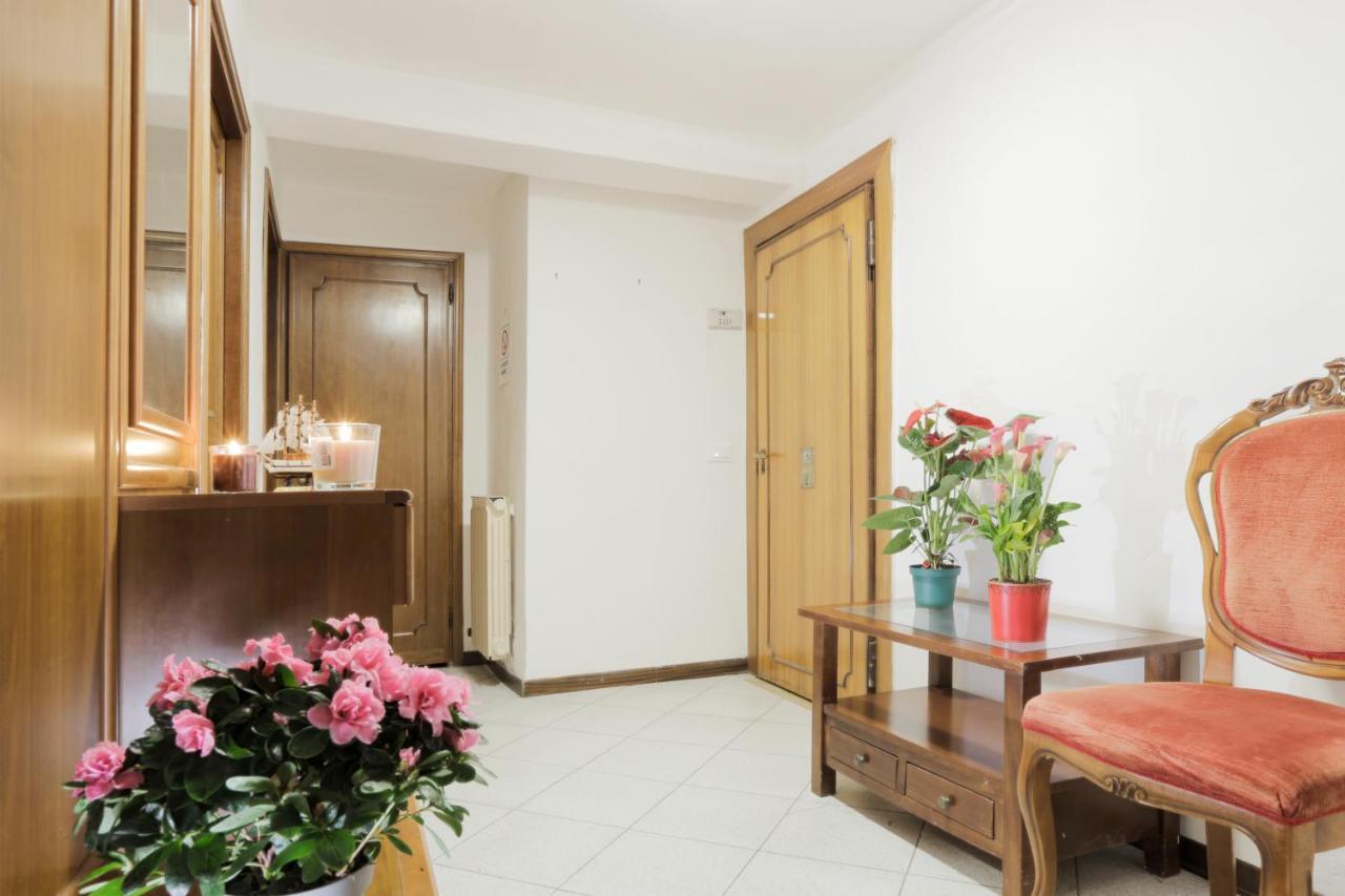 Santa Croce Guest House 베니스 외부 사진